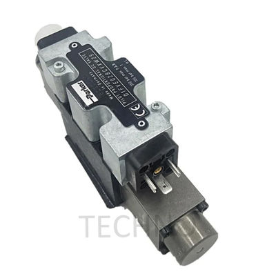 1.50 mm en acier inoxydable cylindre hydraulique tête carrée TRH1.50MF2LT14X12.00