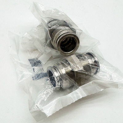 KQG2E16-00 Connecteur de cloisonnage poussé pour connecter des raccords SUS316