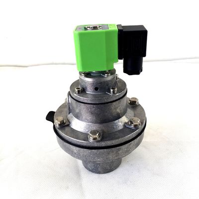 Le débit d'air doit être supérieur ou égal à 0,8 MPa.