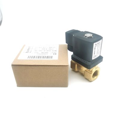 00126204 6014 D soupape solénoïde en laiton Burkert normalement ouverte G1/8 2.5 Flow Hole AC220V 8W