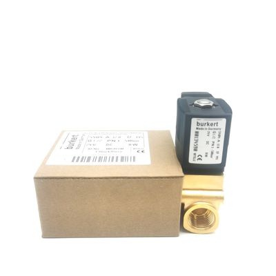 Valve électromagnétique Burkert 00134239 G1/8 AC220V 6014 C normalement fermée 0~25bar 3/2 Way Corps en laiton