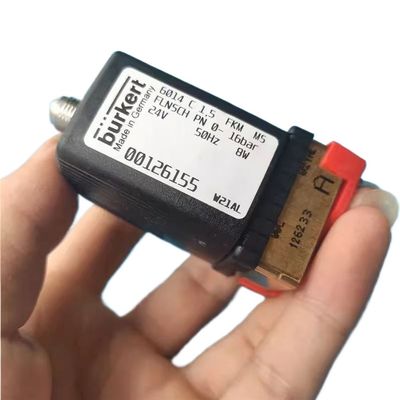 Corps en laiton Bourkert soupape solénoïde 00308503 DC24V 8W G3/4 2/2 normalement fermé 20 trous d'écoulement 5404 Type 1-32 Bar