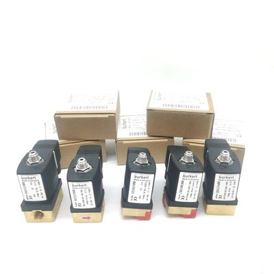 00134240 BURKERT 6013 Type action directe G1/8 pouces 2/2 normalement fermé 2.5 Flow Hole FKM Corps de soupape en laiton scellé 24VDC 8W 0~10bar