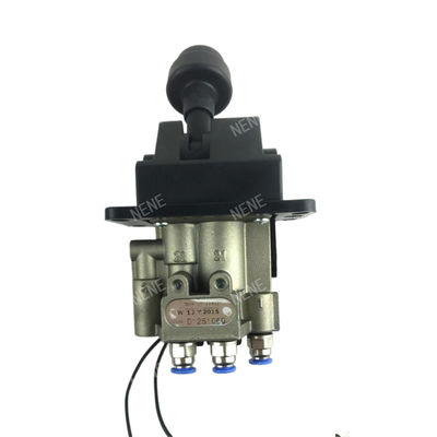 Ventilateurs de commande combinés à 4 trous pour camions à décharge 4CV-D