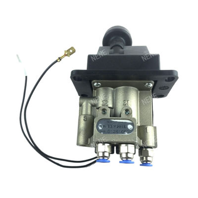 Ventilateurs de commande combinés à 4 trous pour camions à décharge 4CV-D