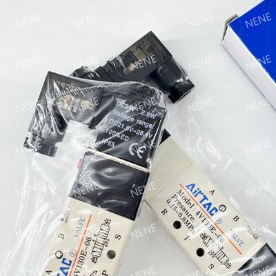 La position de la soupape de bobine électronique AIRTAC 4V230P-08 pour les applications sous pression 5 porte 2