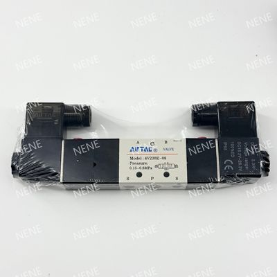 Valve solénoïde 4V330C-08 AIRTAC pour l'air de 0,15 à 0,8 MPa 21 à 114 Psi