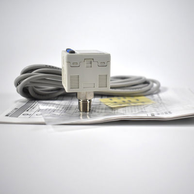 ZSE30A-01-A Commutateur de pression numérique sous vide SMC Sortie double pression négative