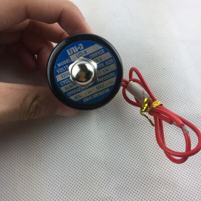 Ventilateur solénoïde à diaphragme pilote en laiton moulé à l'aide d'une bobine spéciale de fil de cuivre H conçue pour le contrôle des fluides