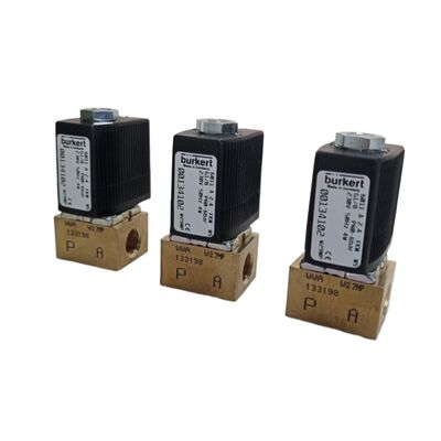 24V DC FKM soupape solénoïde en laiton scellée à débit élevé Burkert 00270133    G1 1/4 Port, 40 mm d'orifice, 0,2-16 bar, température moyenne jusqu'à +120 °C