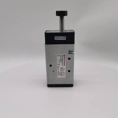 L'électrovanne NORGREN V62C313A-A313J à commande électromagnétique permet de contrôler les processus d'écoulement des fluides