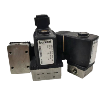 Port Taille 1/4 Pneumatic Solenoid Valve Plunger Opération d'action directe 24VDC Valve de contrôle de tension pour appareils pneumatiques 126086
