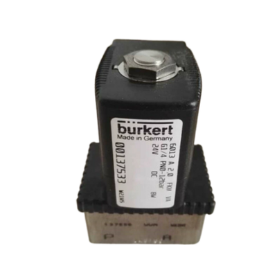 Matériau d'étanchéité NBR Valve d'eau à pression de 0 à 40 bar Convient pour les applications de contrôle des fluides industriels 137533