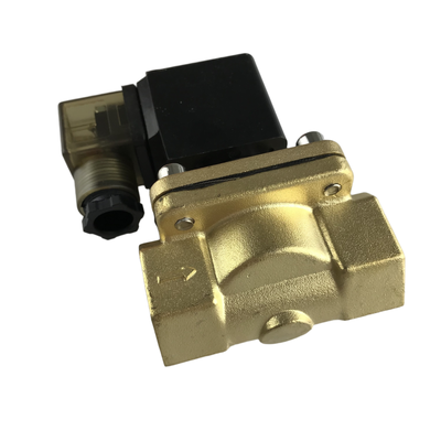 Électrovanne pneumatique pilotée Classe de protection IP65 garantissant la durabilité dans les applications industrielles à base d'eau