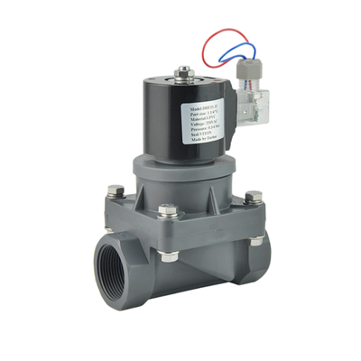 Matériau du corps du CPVC Port Taille 1'' FF1C25B25 Valve à eau FKM Matériau de scellé Orifice Taille 25mm 2/2 Way NC
