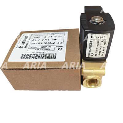 G3 8 Port de connexion Bourkert soupape solénoïde Construction durable adaptée à long terme dans les systèmes d'automatisation industrielle