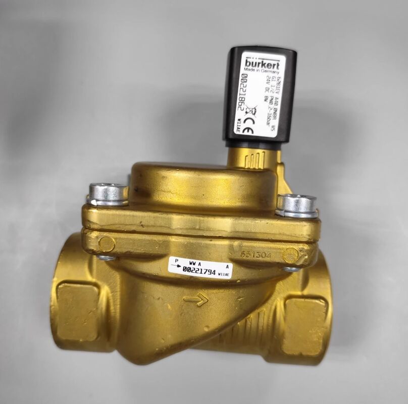 00221862 6281EV La soupape magnétique DN40 BURKERT G1 1/2 2/2 est généralement fermée