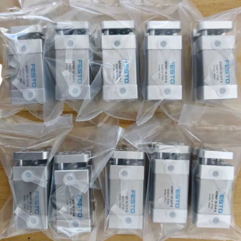 Cylindre à double action compact à 30 mm de course Festo ADNGF-12-30-P-A, 12 mm avec barre de guidage 554210