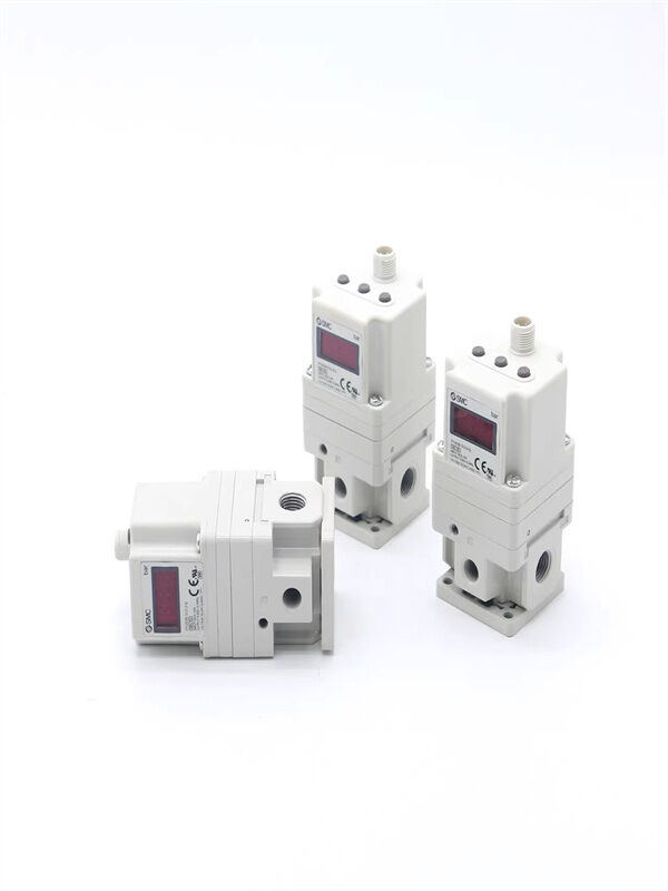 ITV1030-011 ITV1030-012 ITV1030-013 Régulateur proportionnel électro-pneumatique SMC offrant une classe de protection IP65 pour une précision de commande améliorée