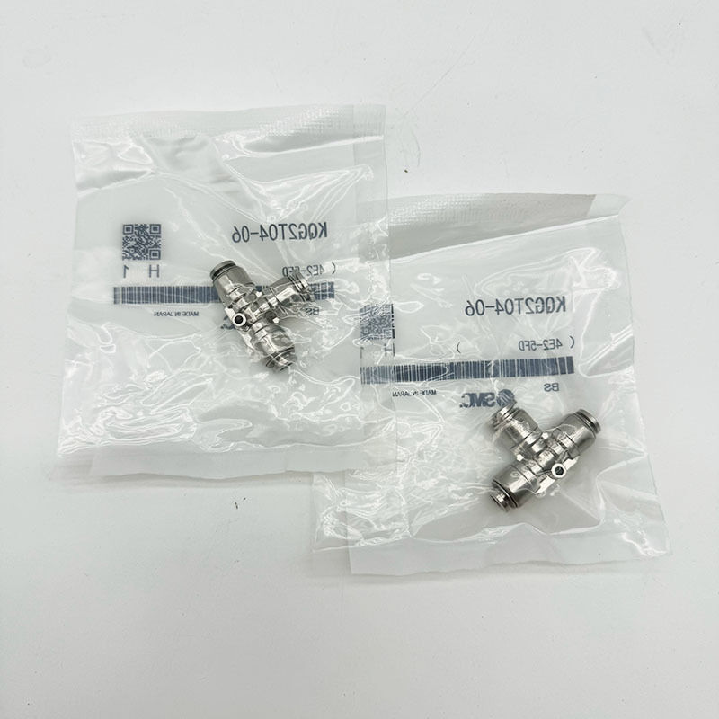 Nouveau connecteur original SMC KQG2T04-M5/M6/01S/02S KQG2T06-M5/M6/01S/02S à 3 voiesMatériau du joint en caoutchouc nitrileRaccord en T pneumatiqueRaccords à une toucheRaccord pneumatique léger à action unique de 008 Lbs